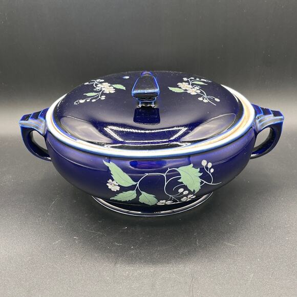 Vtg Hall China Sundial Casserole Dish with Lid - Cobalt Blue Garden Decal - Picture 3 of 10